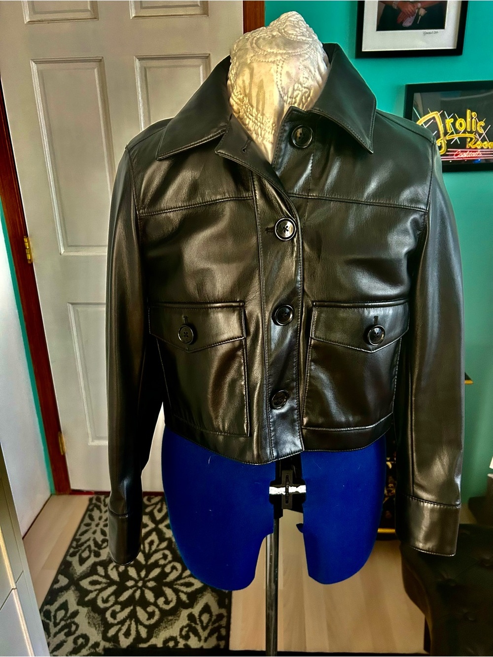 Women's Black. Button-Front Jacket with Flap Pockets. Cropped. This fits XS-S.